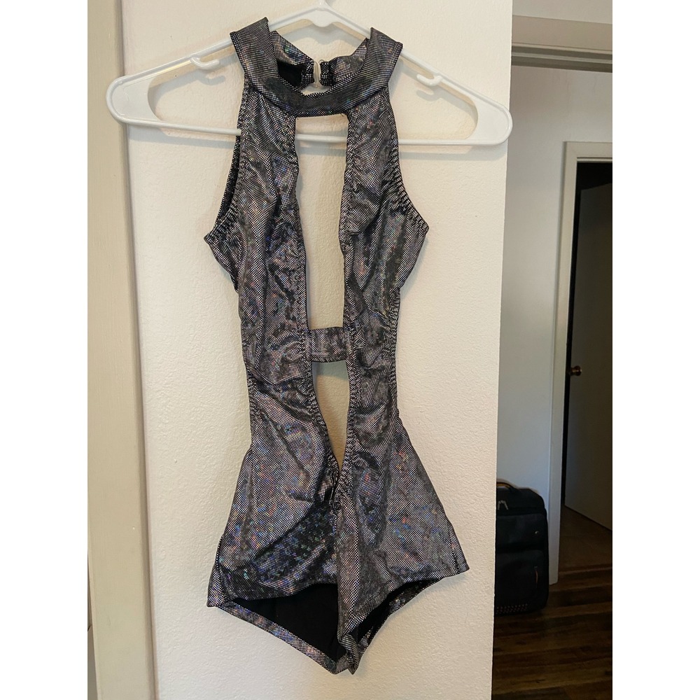 Iheartraves bodysuit